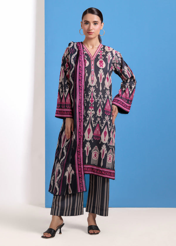 Black-Lawn-3 Piece (WPS25P3068) bin 16 R18